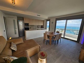 Piso en alquiler en Port en Badalona