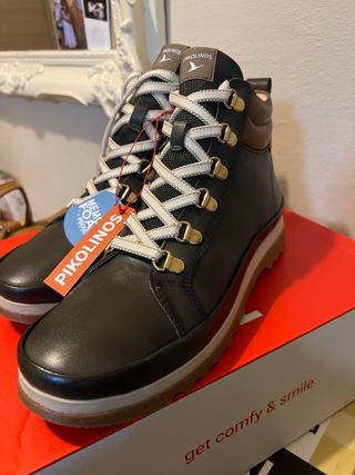 Botas Pikolinos Negras y Marrones
