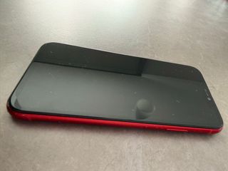 iPhone 11 Rojo - Batería Nueva