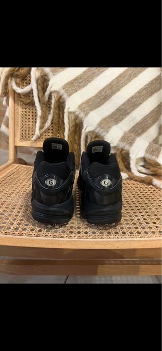 Zapatillas Adidas Talla 43 Negras BUD BUNNY RESP