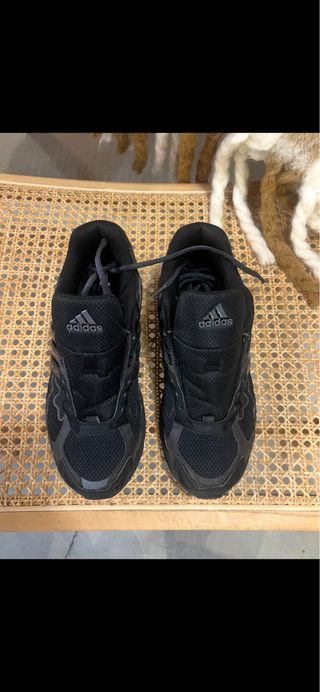 Zapatillas Adidas Talla 43 Negras BUD BUNNY RESP