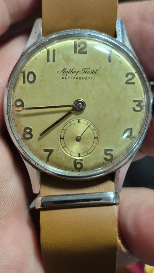 Reloj MATHEY- TISSOT