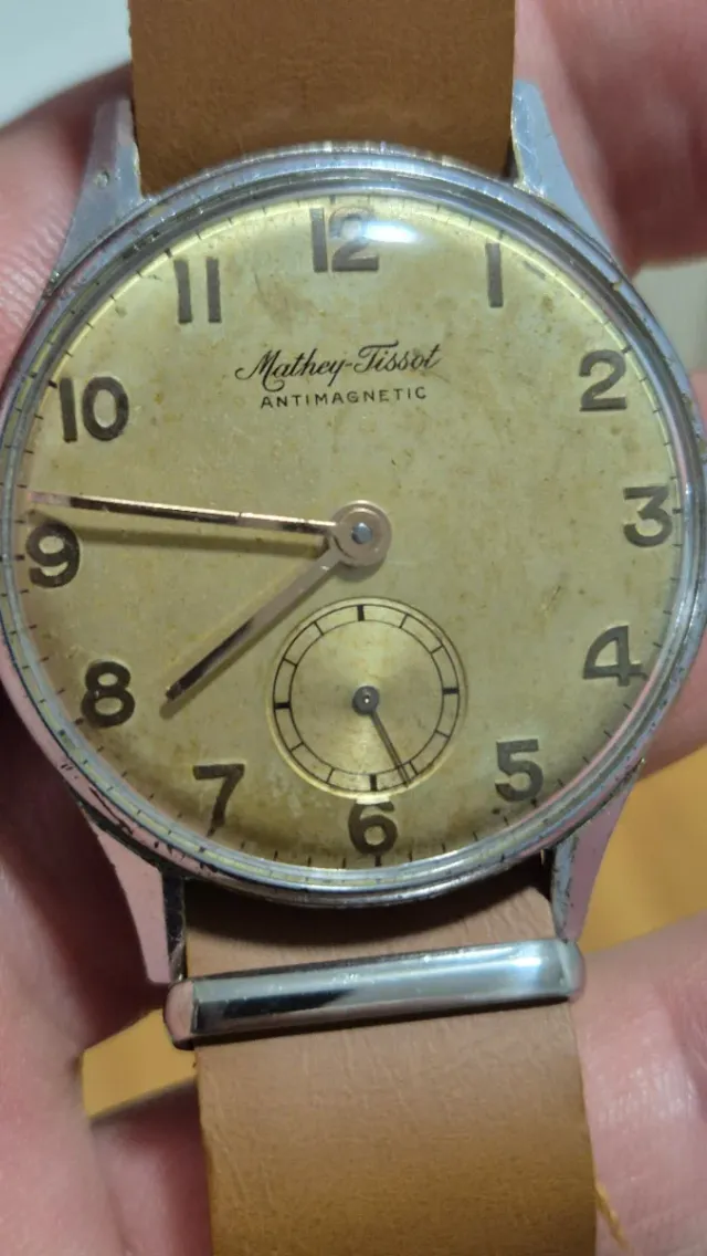 Reloj MATHEY- TISSOT