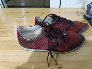 Zapatillas Massimo Dutti T.39 Burdeos