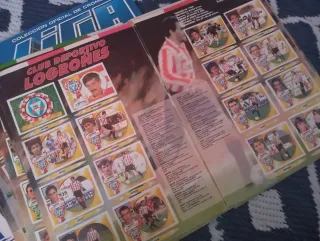 Álbum de cromos fútbol USA '94 y Liga 08