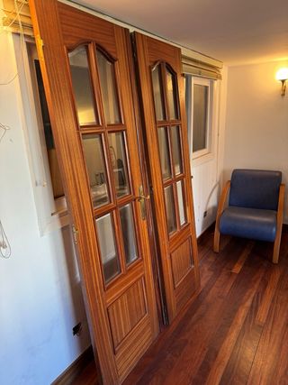 Puertas de Salón Madera y Cristal