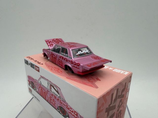 Mini GT 1:64 Datsun 510 Pro Street Buta