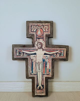 Crocifisso da parete in legno