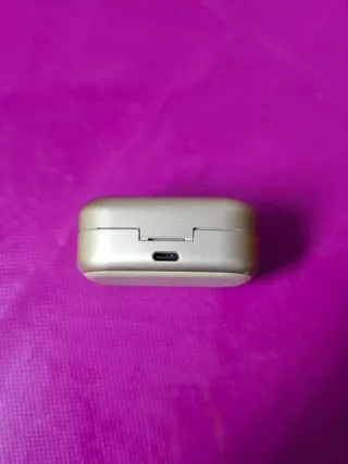 Bang & Olufsen Beoplay EX