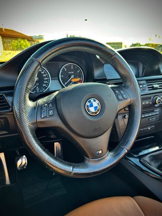 BMW SERIE 3 320d E93 PACK M - 178.000Kms