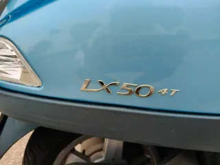 Vespa LX50 4T Negra Automática