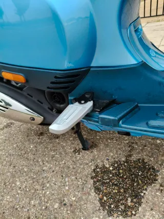 Vespa LX50 4T Negra Automática