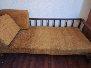 Sofá cama madera antiguo para restaurar
