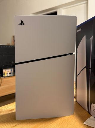 PlayStation 5 Digital Edition Bianca