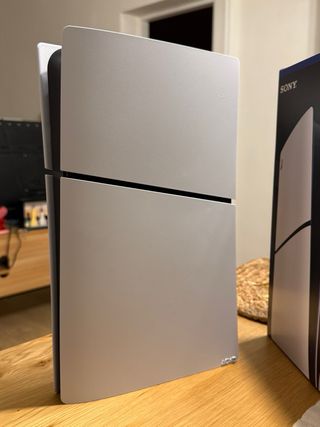 PlayStation 5 Digital Edition Bianca