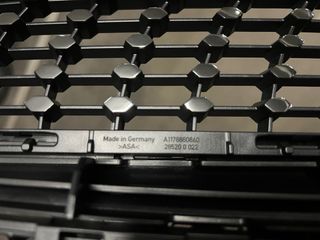 Parrilla original de diamante Mercedes CLA 2018