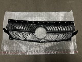 Parrilla original de diamante Mercedes CLA 2018
