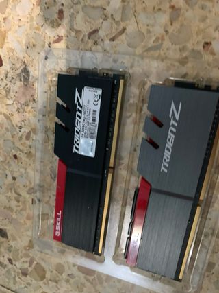 G.SKILL TridentZ DDR4 16GB (2x8GB) 3200MHz