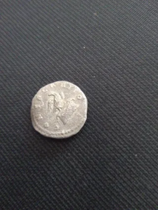 Denario romano antiguo