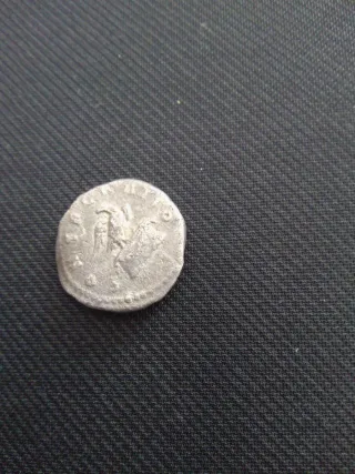 Denario romano antiguo