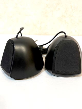 Altavoces Trust Compact 2.0