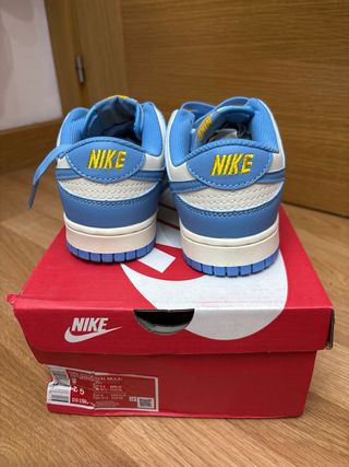 Zapatillas Nike Dunk Low Azul y Blanco