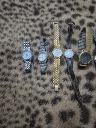 Lotto di 6 orologi Lotus