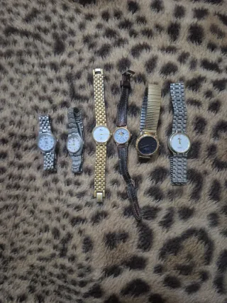 Lotto di 6 orologi Lotus