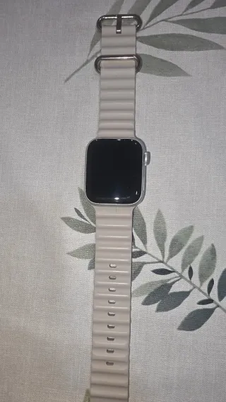 Apple Watch S6 + 4 correas y protectores