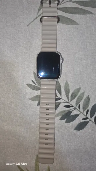 Apple Watch S6 + 4 correas y protectores