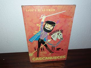 EL CASCANUECES Y LOS RATONES . LIBRO INFANTIL