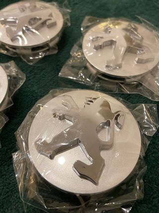 Tapabujes Peugeot 60mm (Set 4)