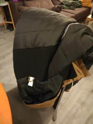 Chaqueta Montaña Quechua NH500 Talla 2XL