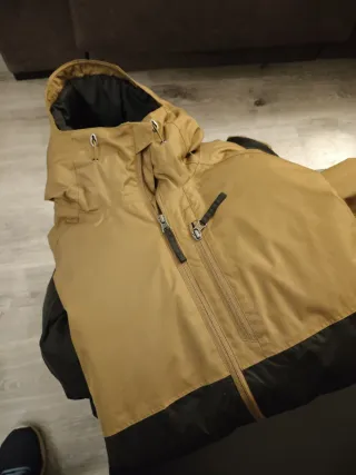 Chaqueta Montaña Quechua NH500 Talla 2XL