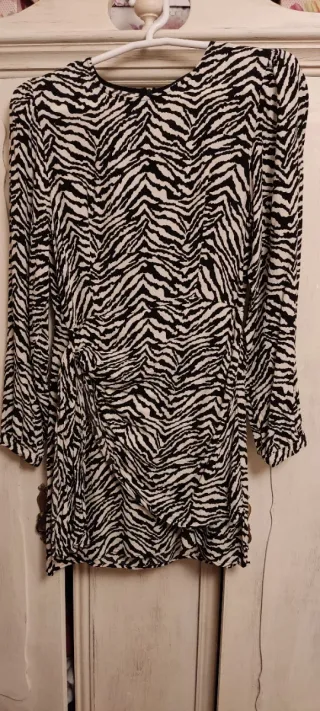 Vestido Zara estampado cebra