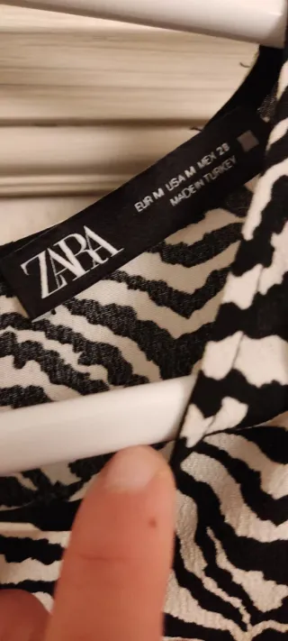 Vestido Zara estampado cebra