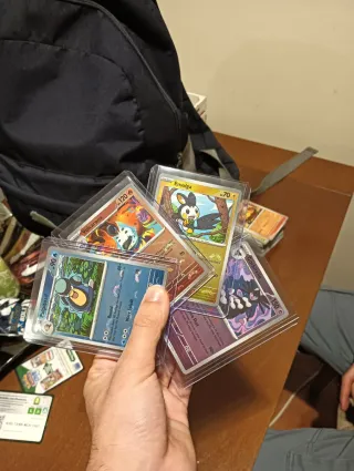 Lote Cartas Pokémon Volcarona, Emolga, Palpitoad