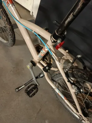 Bicicleta niña 20" Btwin