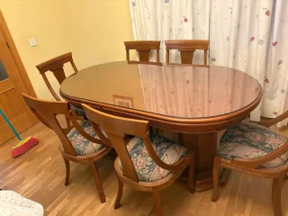 Mesa comedor y 6 sillas madera y cristal
