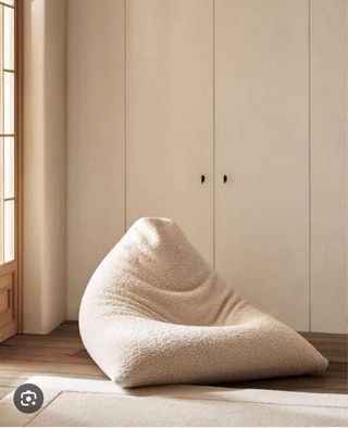 Puff Zara Home borreguito beige