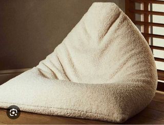 Puff Zara Home borreguito beige