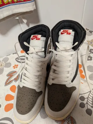 Nike Air Jordan Travis Scott Mocha Talla 45