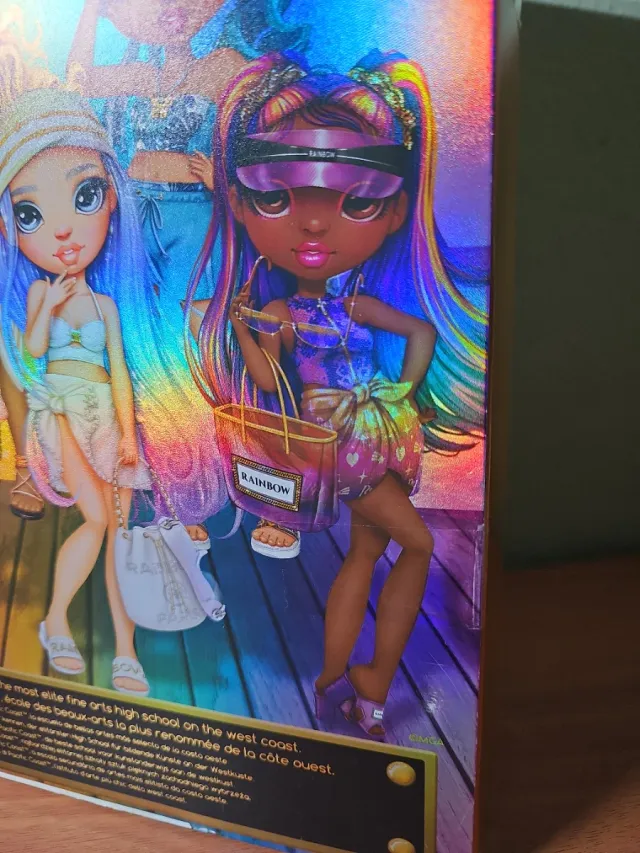 Rainbow High Phaedra Westwards Muñeca