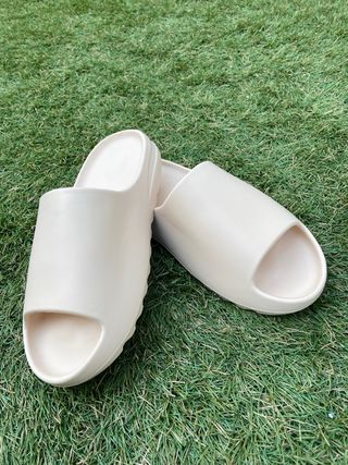 Sandalias Yessy Beige
