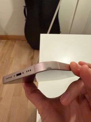 iPhone 13.128GB. Rosa. Muy buen estado.