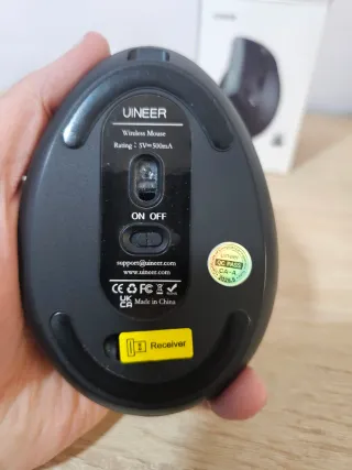 Ratón Ergonómico Vertical UINEER A06P Negro