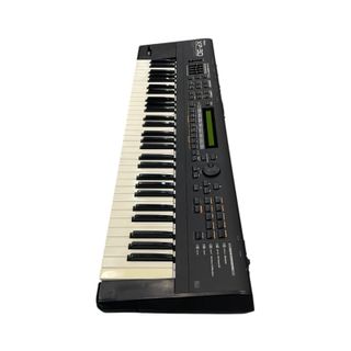 SINTETIZADOR ROLAND XP-30 + CABLE