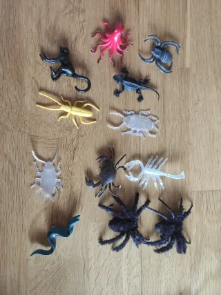 Lote animales y muñecos de plástico