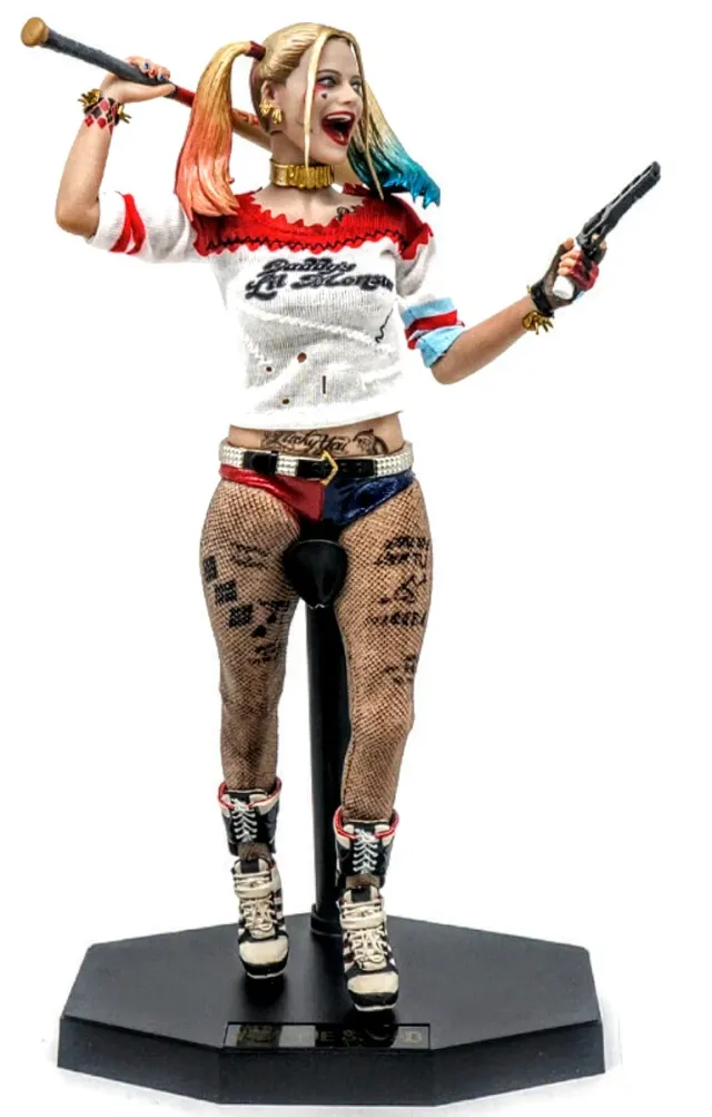 FIGURA HARLEY QUINN. (SUICIDE SQUAD). ESCALA: 1/6.