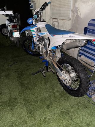 TM 300 enduro